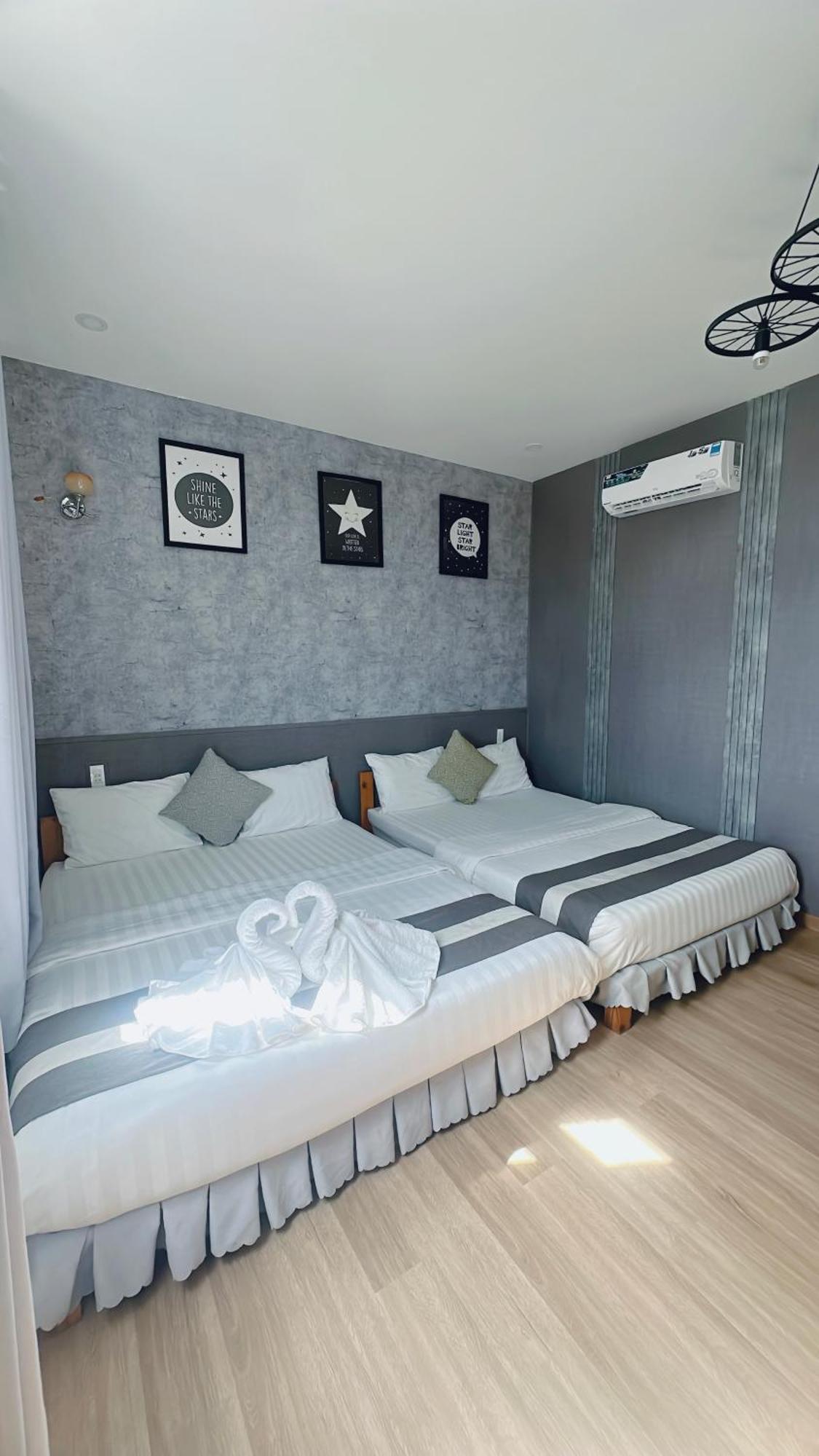 Sele House Otel Ha Tien Dış mekan fotoğraf