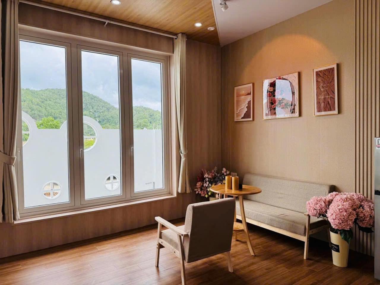 Sele House Otel Ha Tien Dış mekan fotoğraf
